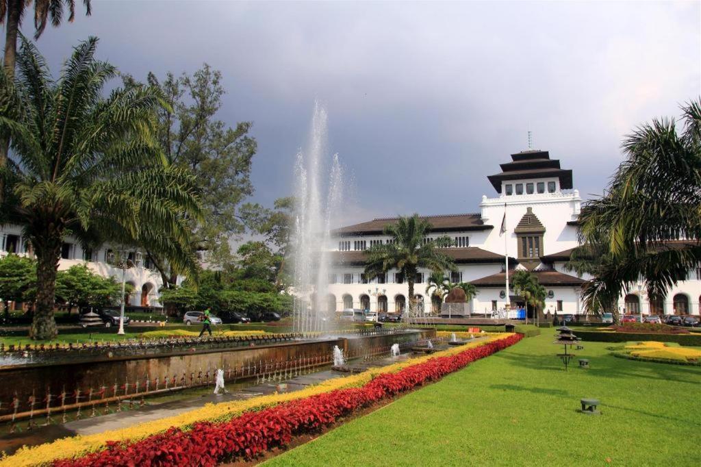 Mitra Bandung Hotel Eksteriør bilde